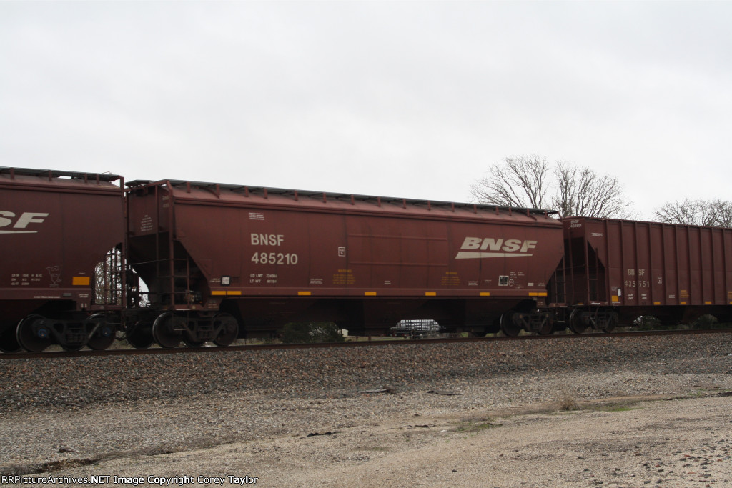 BNSF 485210